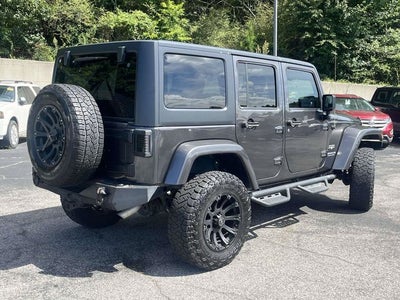2016 Jeep Wrangler Unlimited Sahara