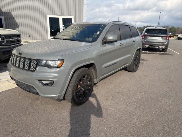 2020 Jeep Grand Cherokee Altitude