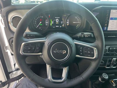 2025 Jeep Wrangler Sahara 4xe