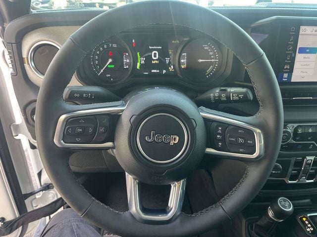 2025 Jeep Wrangler Sahara 4xe