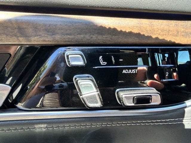 2023 Jeep Grand Wagoneer Series II