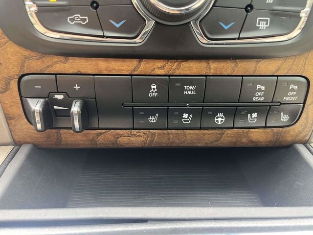 2018 RAM 1500 Laramie Longhorn