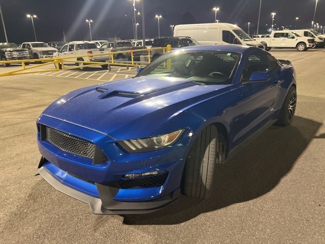 2017 Ford Mustang V6