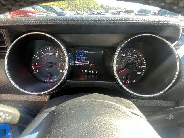2017 Ford Mustang V6