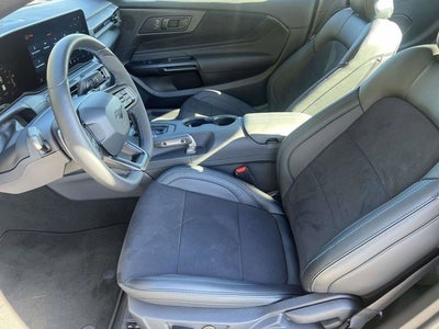 2025 Ford Mustang Dark Horse