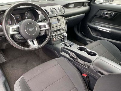 2015 Ford Mustang V6