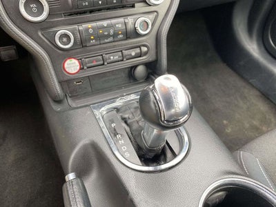 2015 Ford Mustang V6