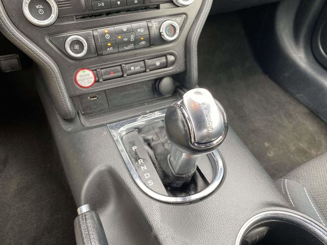 2015 Ford Mustang V6