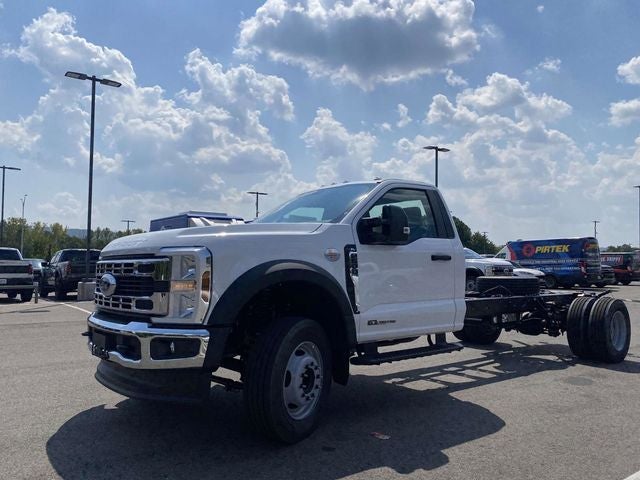 2025 Ford F-600SD XL Commercial