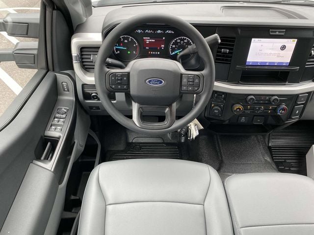 2025 Ford F-600SD XL Commercial
