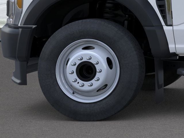 2025 Ford F-600SD XL