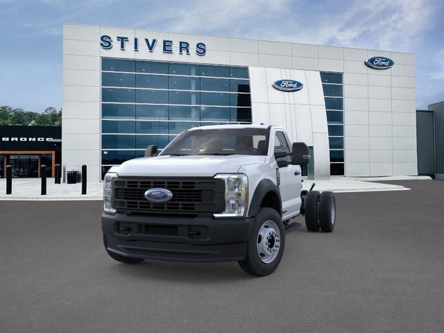 2025 Ford F-600SD XL
