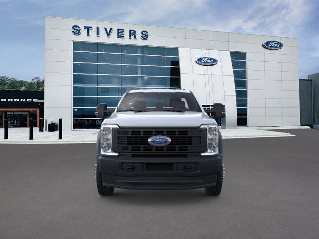 2025 Ford F-600SD XL