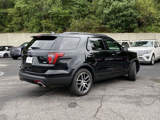 2016 Ford Explorer Sport