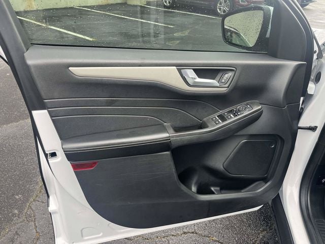2021 Ford Escape Hybrid SE