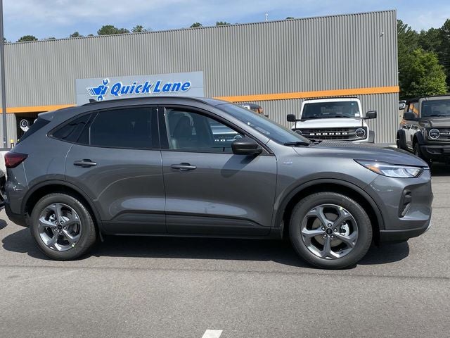 2025 Ford Escape Hybrid ST-Line