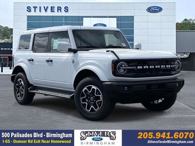 2026 Ford Bronco Outer Banks