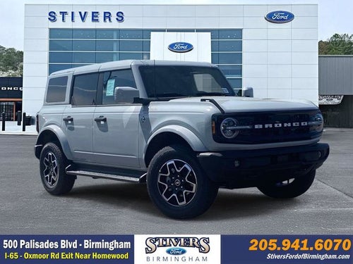 2026 Ford Bronco Outer Banks