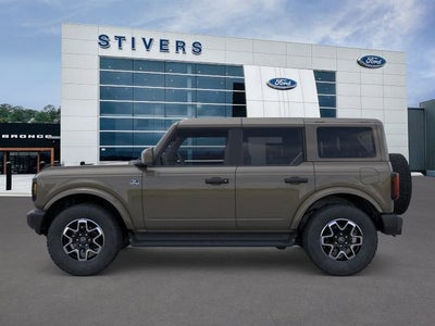 2026 Ford Bronco Outer Banks