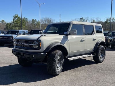 2025 Ford Bronco Outer Banks