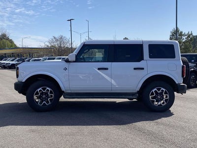 2026 Ford Bronco Outer Banks