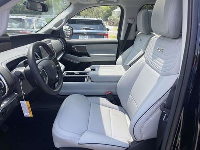 2026 Ford Expedition Platinum