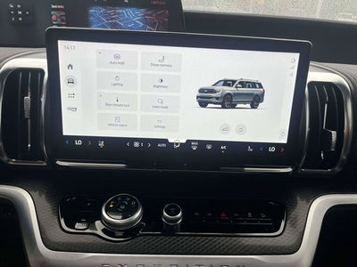 2025 Ford Expedition Platinum
