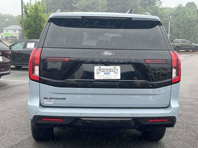 2025 Ford Expedition Platinum