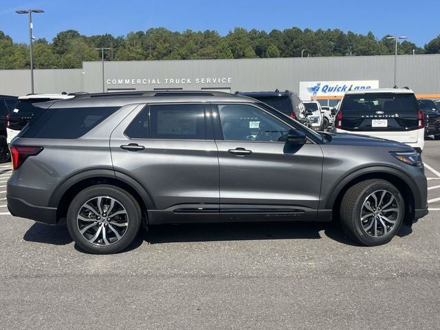 2027 Ford Explorer ST-Line