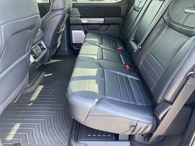 2025 Ford F-250SD Platinum