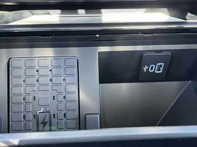 2027 Ford F-350SD Platinum