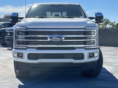 2027 Ford F-350SD Platinum