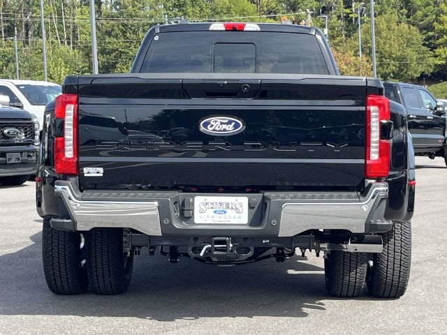 2027 Ford F-350SD Lariat DRW