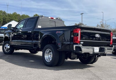 2027 Ford F-350SD Lariat DRW