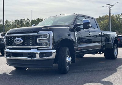 2027 Ford F-350SD Lariat DRW