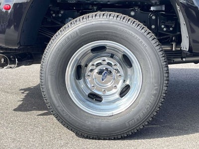2027 Ford F-350SD Lariat DRW