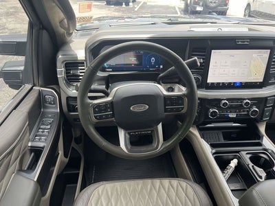 2025 Ford F-450SD Platinum DRW