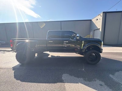 2025 Ford F-450SD Platinum DRW