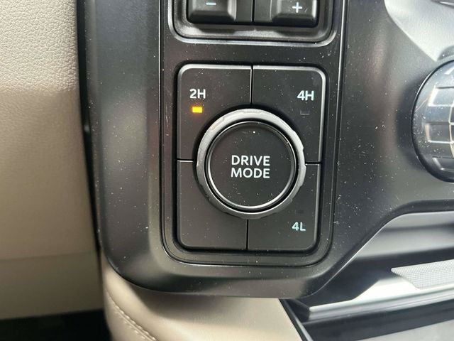 2025 Ford F-450SD Platinum DRW