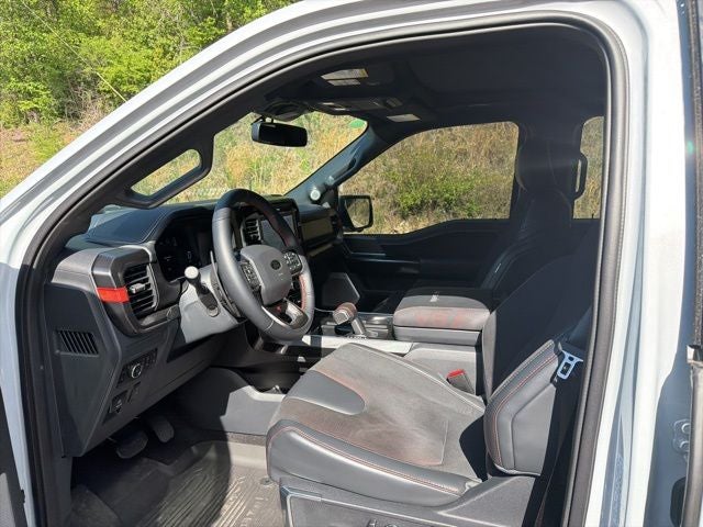 2025 Ford F-150 Raptor R