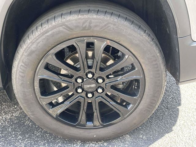 2022 GMC Acadia SLE