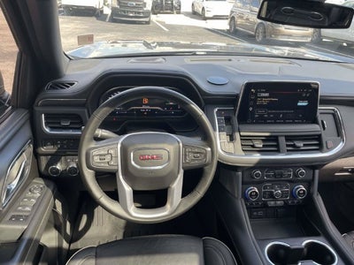 2023 GMC Yukon XL SLT