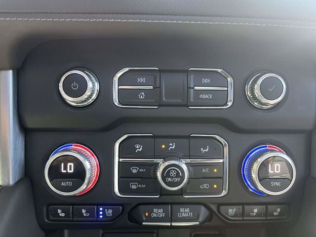 2022 GMC Yukon XL SLT