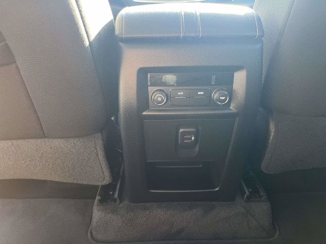 2019 Chevrolet Traverse LT Cloth w/1LT