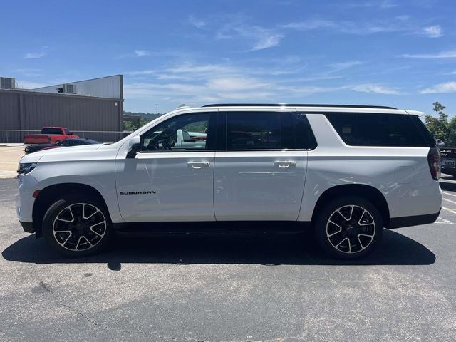 2023 Chevrolet Suburban RST