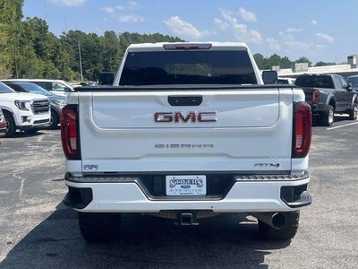 2022 GMC Sierra 2500HD AT4