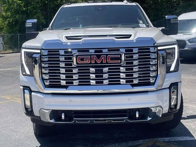 2025 GMC Sierra 2500HD Denali