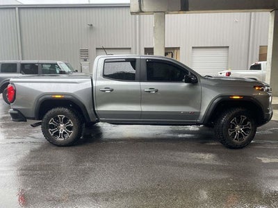 2024 GMC Canyon AT4