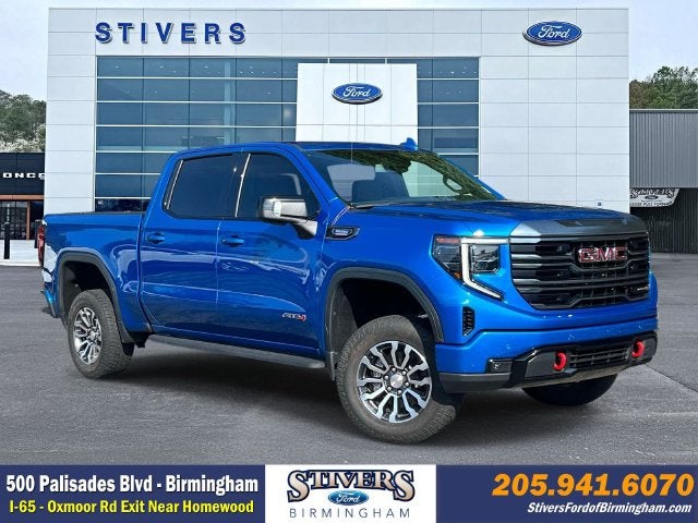 2023 GMC Sierra 1500 AT4