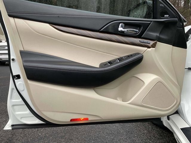 2018 Nissan Maxima Platinum